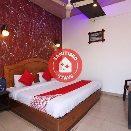 Flagship 75751 Hotel Surya Bahadrabad Eksteriør billede